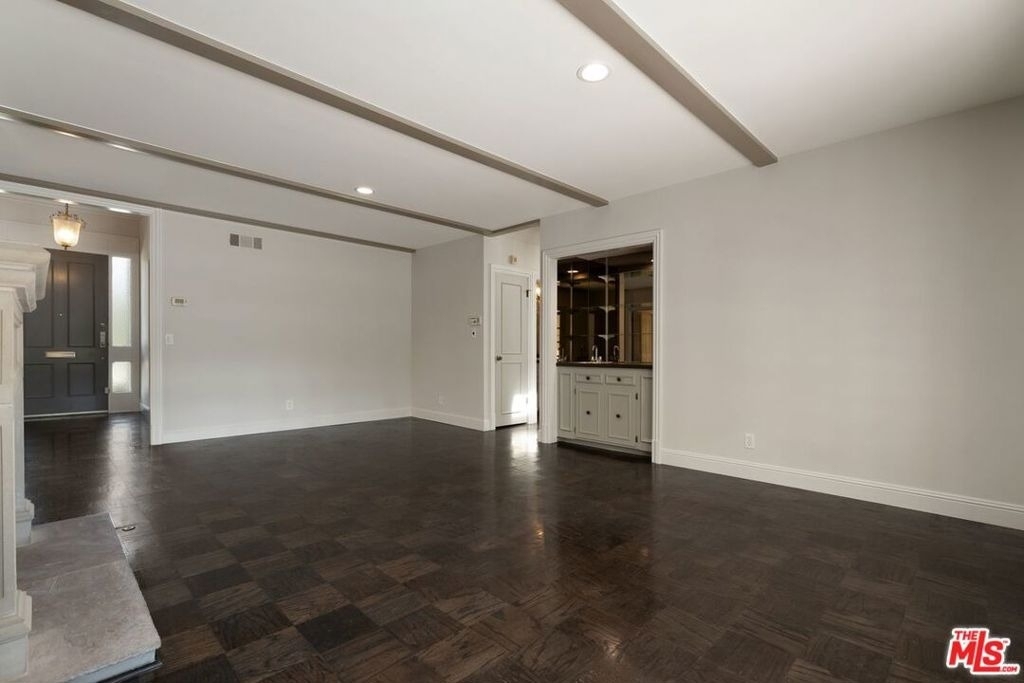 519 N Rexford Drive - Photo 18