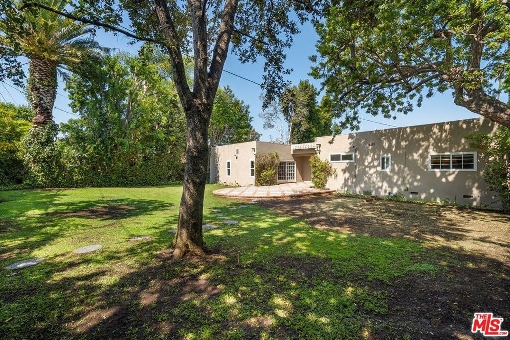 519 N Rexford Drive - Photo 34