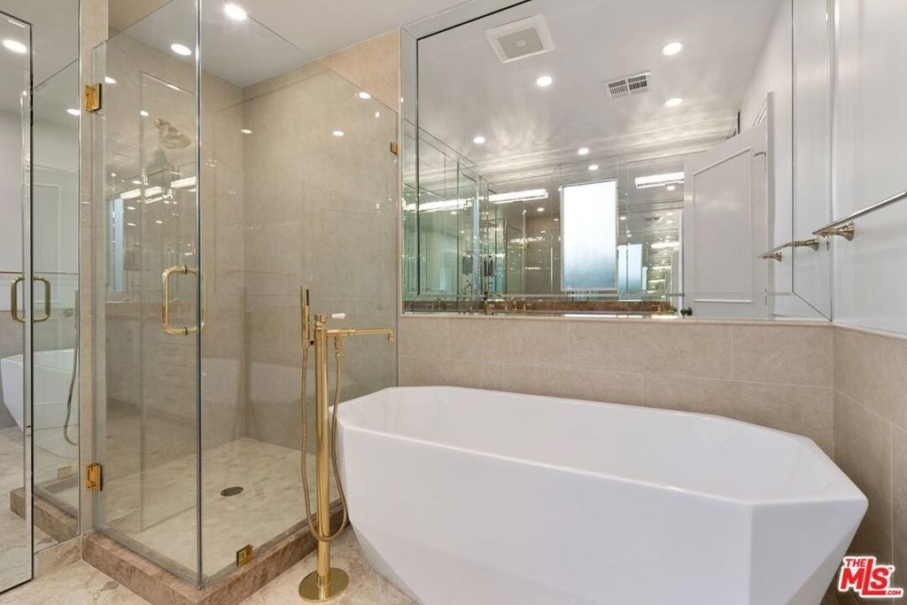 519 N Rexford Drive - Photo 32