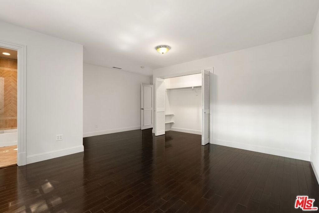 519 N Rexford Drive - Photo 25
