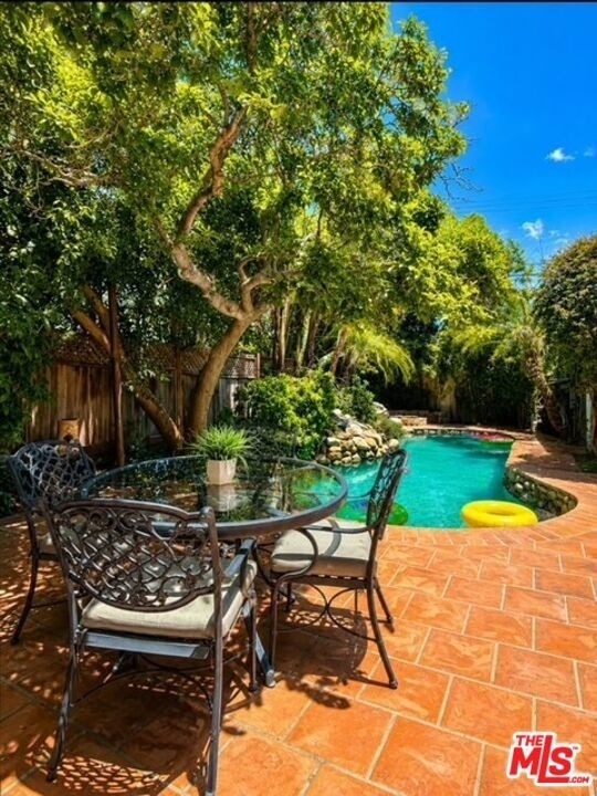 12318 Dorothy Street - Photo 2