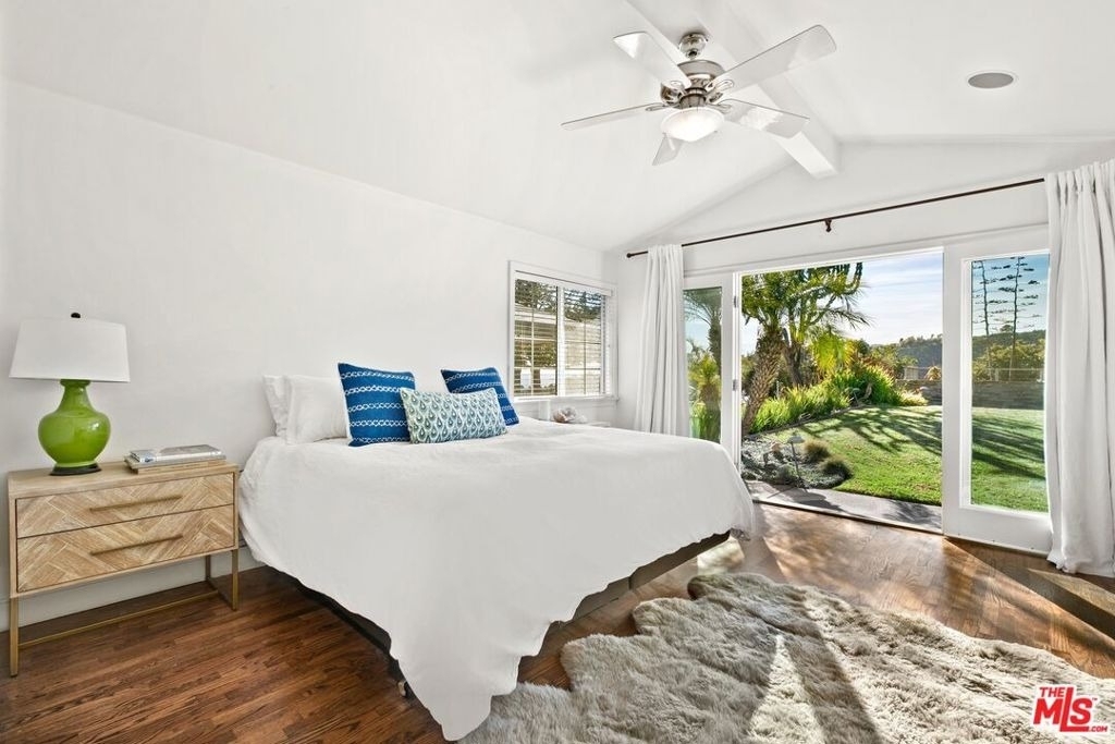 843 Enchanted Way - Photo 14