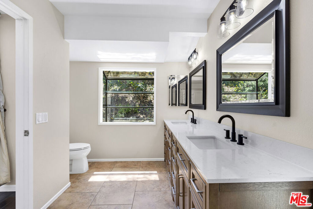 26572 Academy Drive - Photo 8
