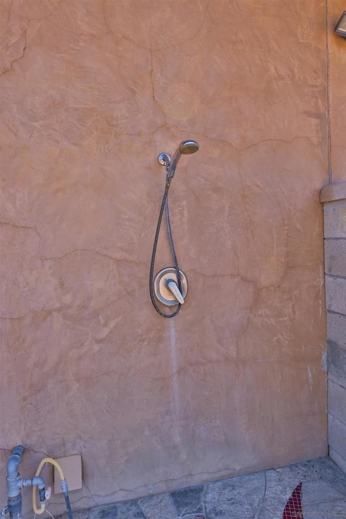 25933 Potrero Valley Rd - Photo 40