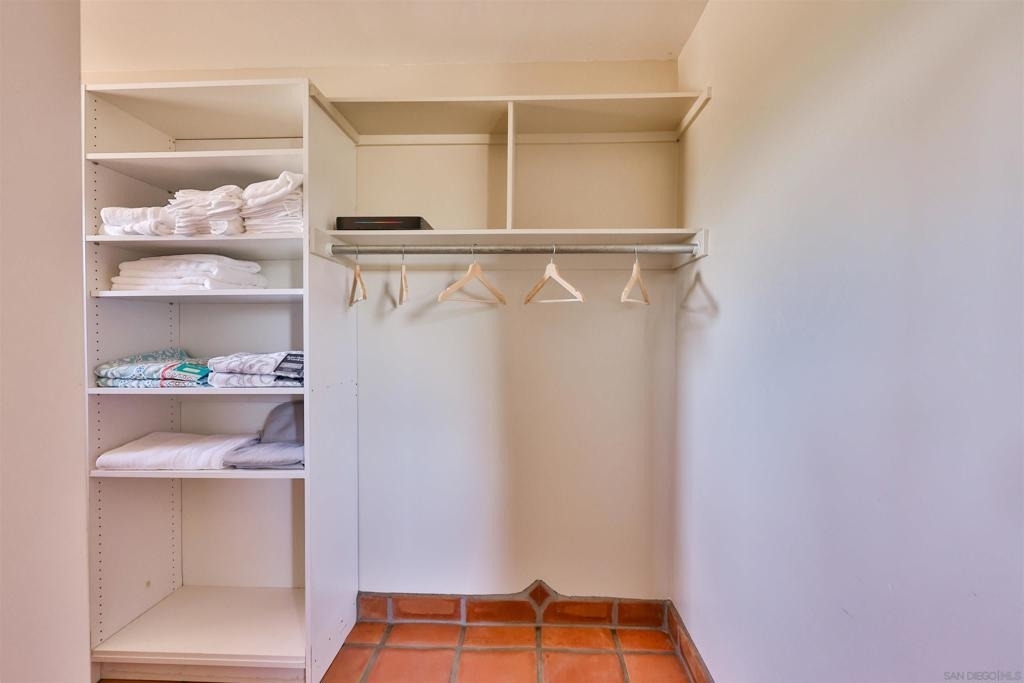 25933 Potrero Valley Rd - Photo 25