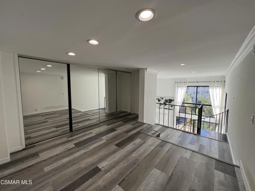 1440 Veteran Avenue - Photo 6