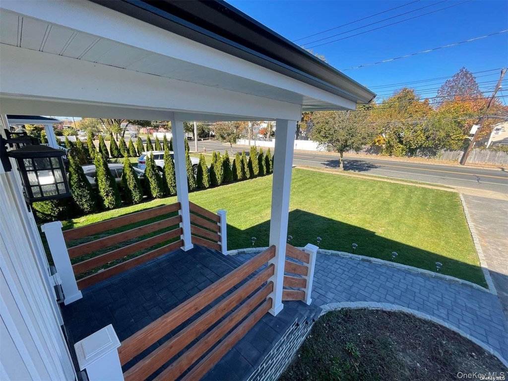 3874 Jerusalem Avenue - Photo 1
