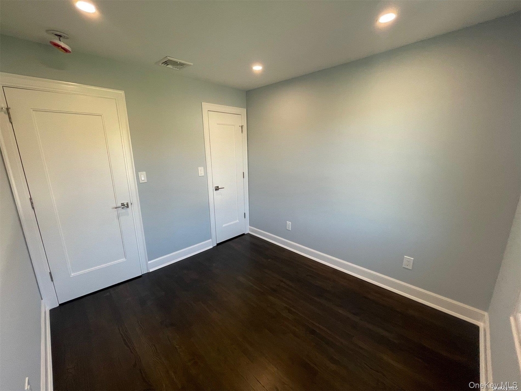 3874 Jerusalem Avenue - Photo 18