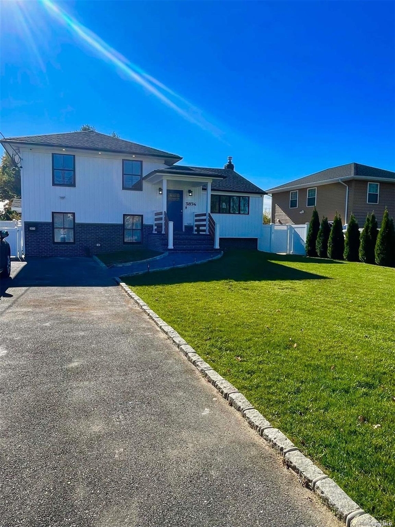 3874 Jerusalem Avenue - Photo 26