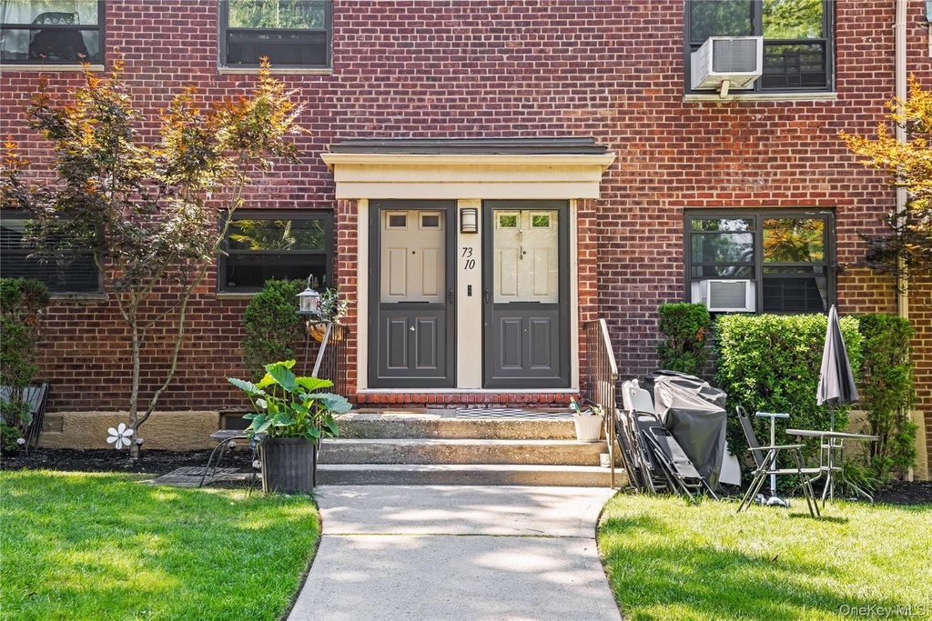 73-10 Springfield Boulevard - Photo 0