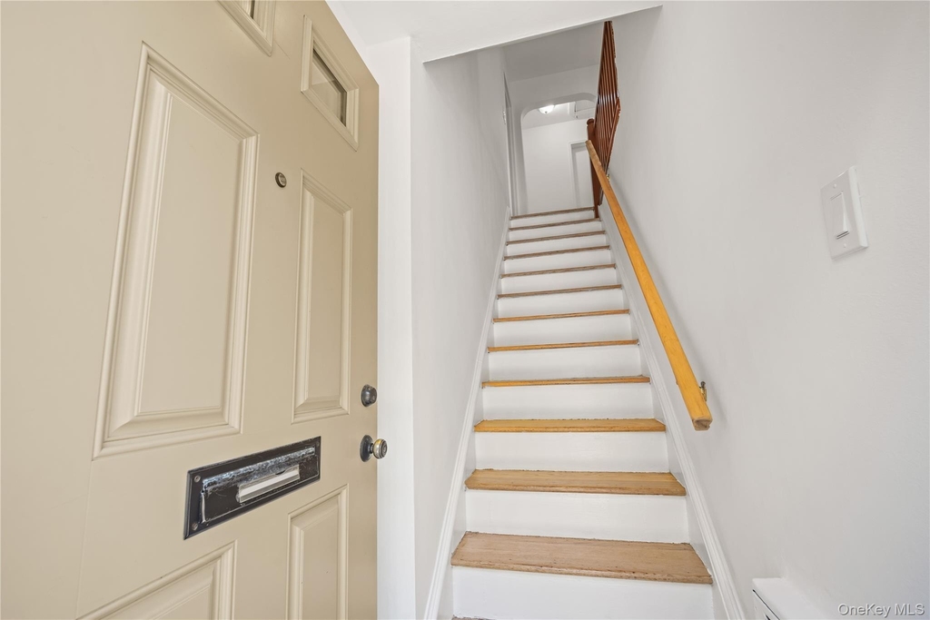 73-10 Springfield Boulevard - Photo 2