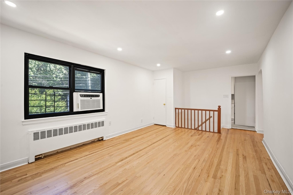 73-10 Springfield Boulevard - Photo 5