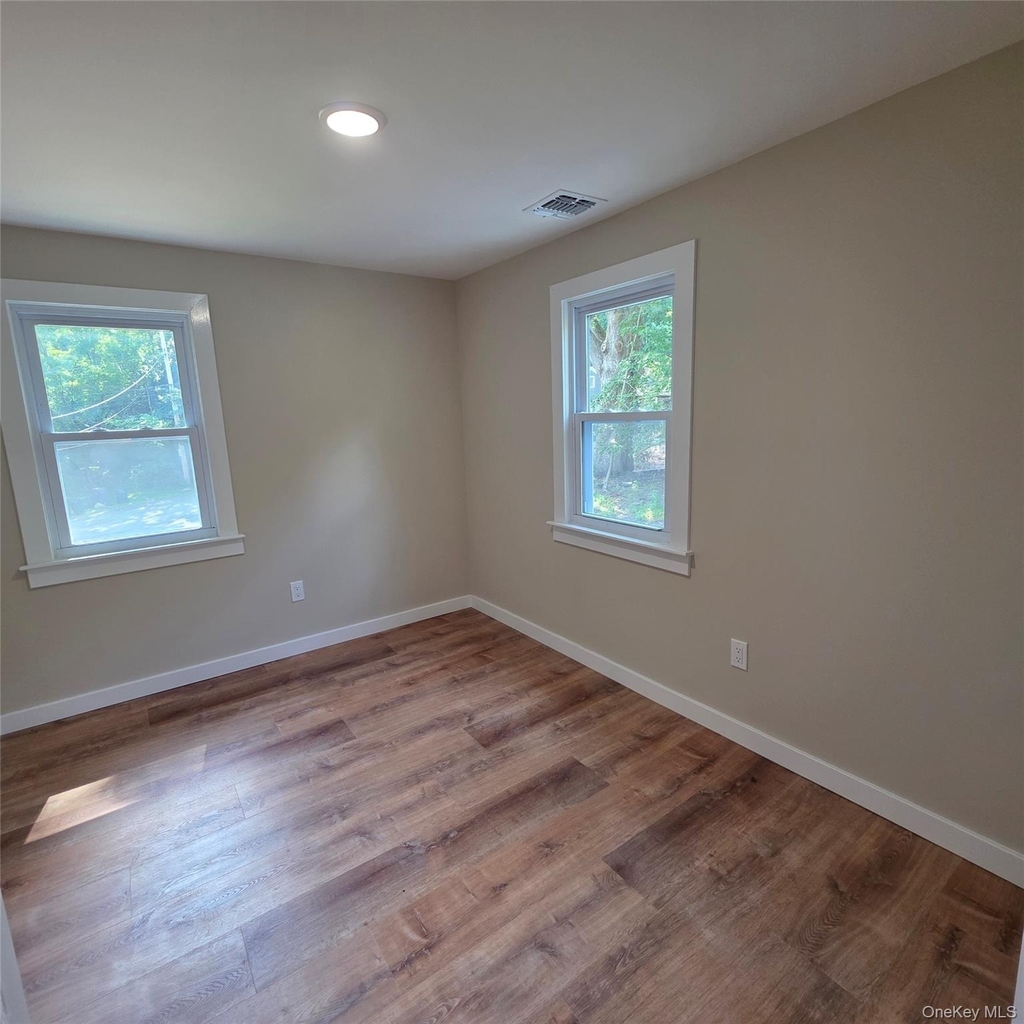 783 Rt 25a - Photo 18