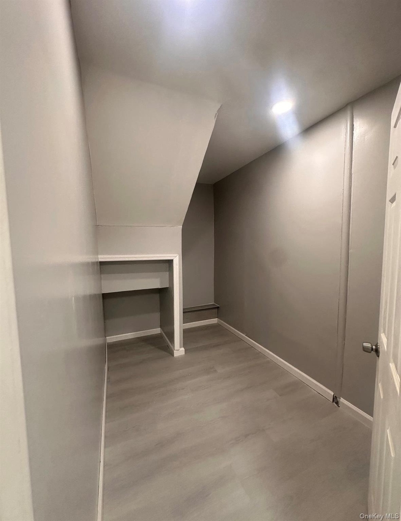 255 Smith Street - Photo 5