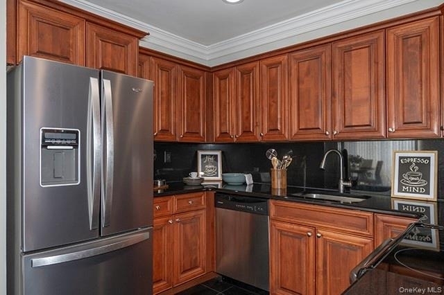 21 Sylvan Lane - Photo 2