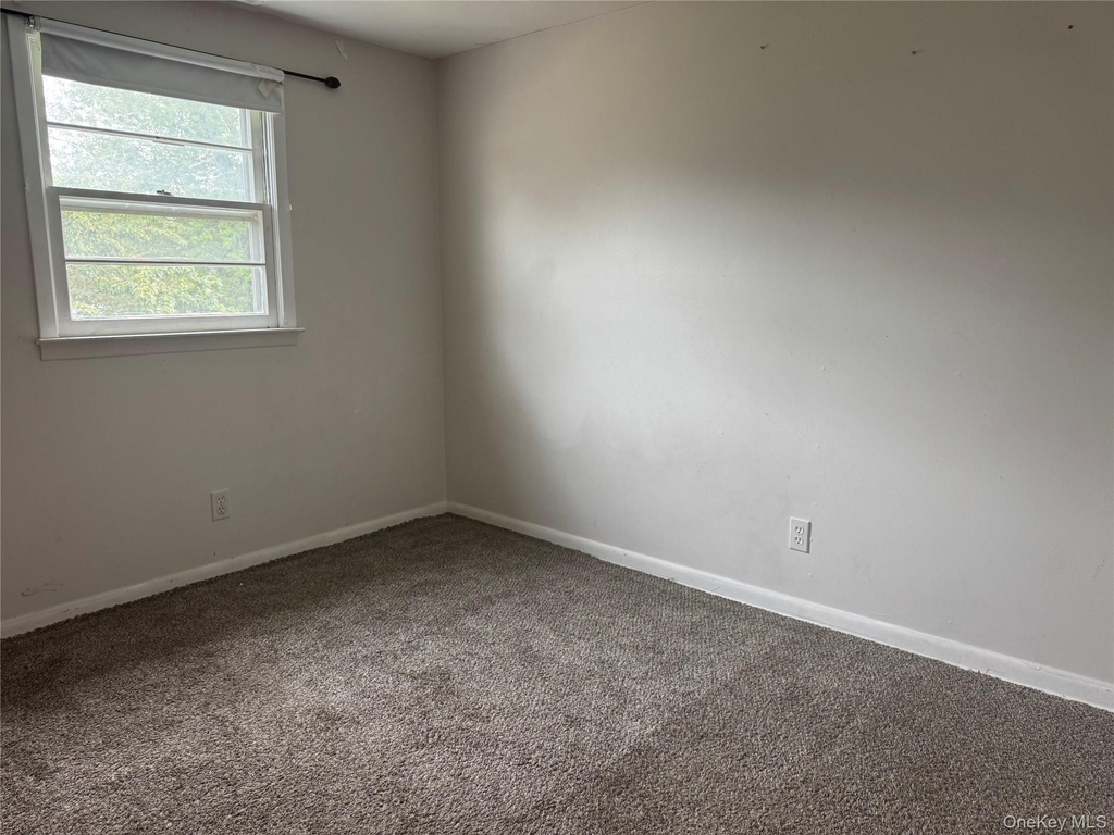 124 Parkdale Drive - Photo 5