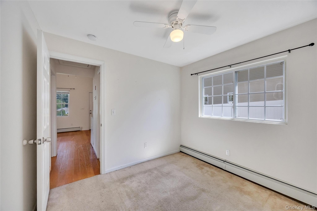 22 Maplewood Avenue - Photo 8