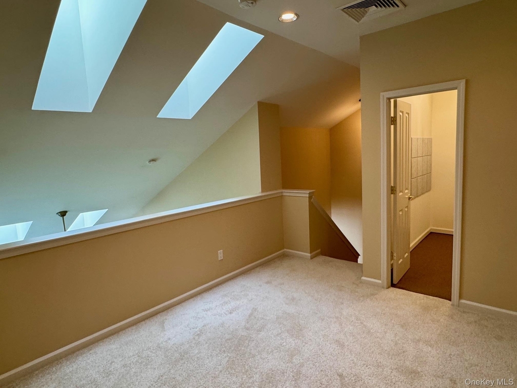 8 Green Court - Photo 33