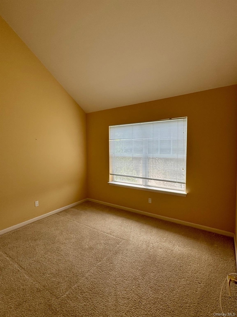 8 Green Court - Photo 29