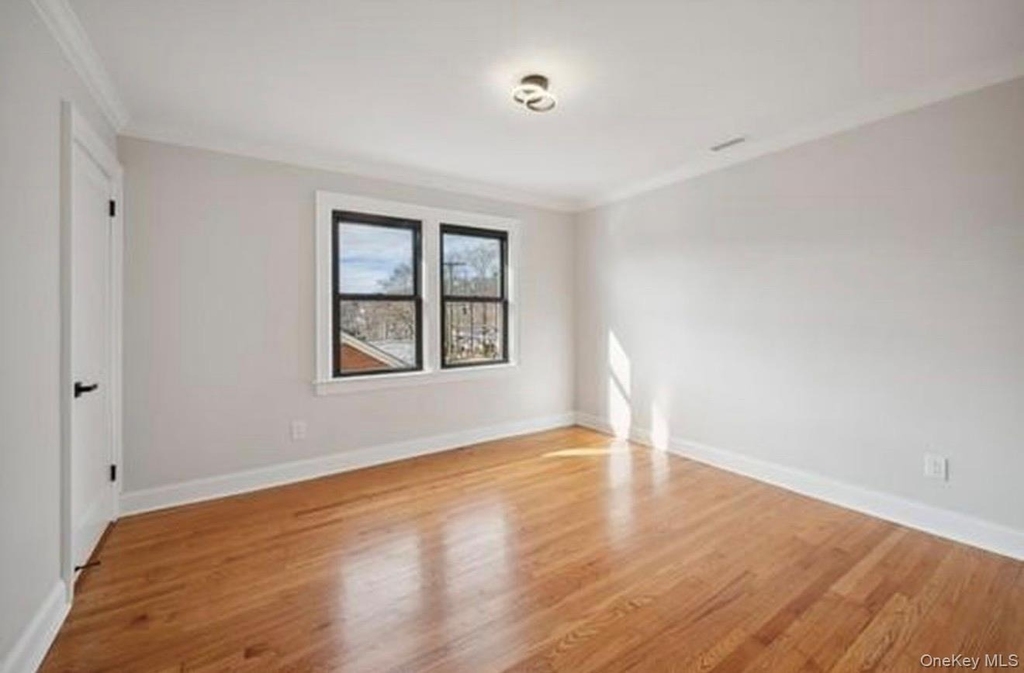 504 Ashford Avenue - Photo 10