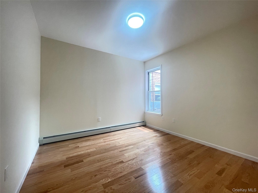 1006 Jericho Turnpike - Photo 4