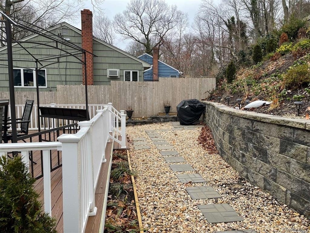 84 Ocean Avenue - Photo 25