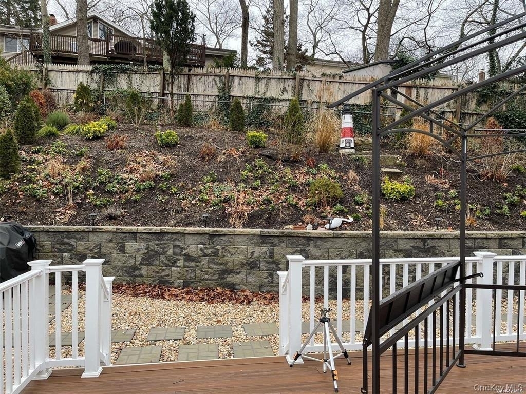 84 Ocean Avenue - Photo 26