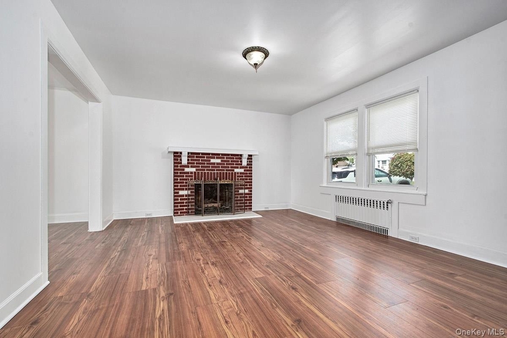 13 Concord Avenue - Photo 2
