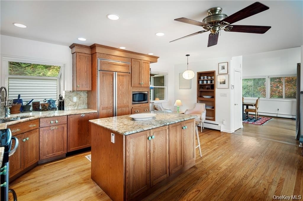38 Bishop Park Road - Photo 8