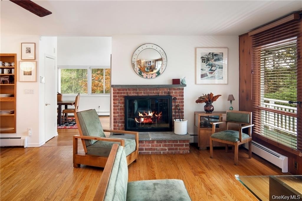 38 Bishop Park Road - Photo 2