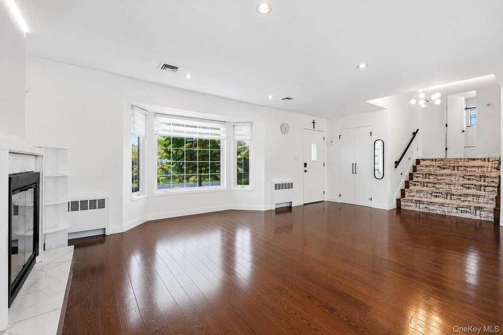 38 Birchwood Park Drive - Photo 3