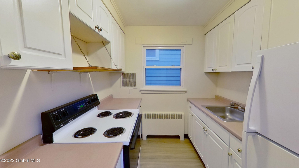 31 Parkwood Street - Photo 32