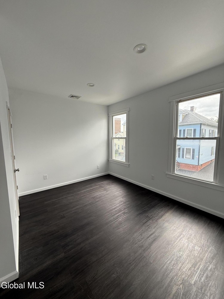 104 George Street - Photo 17