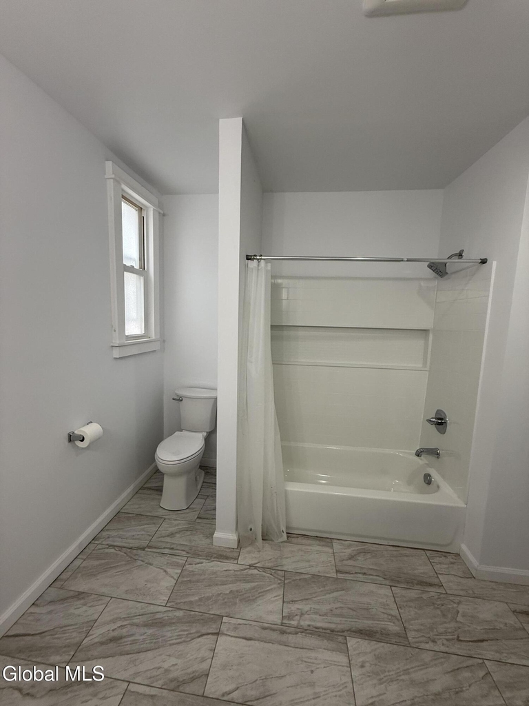 104 George Street - Photo 10