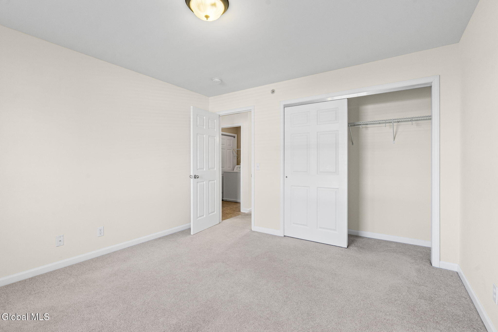 2000 Curry Road - Photo 18