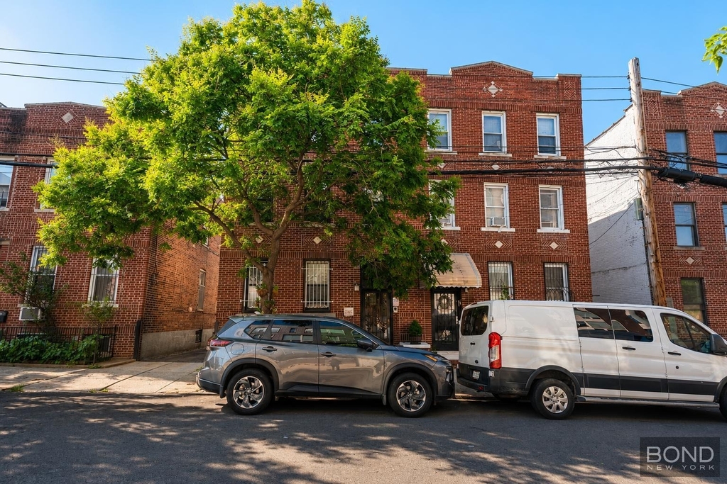 25-38 18th Street - Photo 8