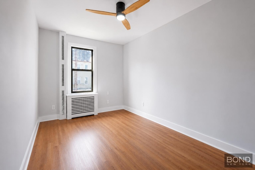 25-38 18th Street - Photo 6