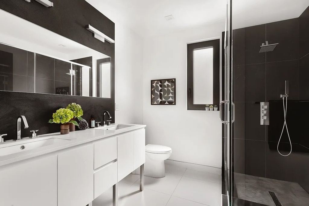 53 Grand Street - Photo 13