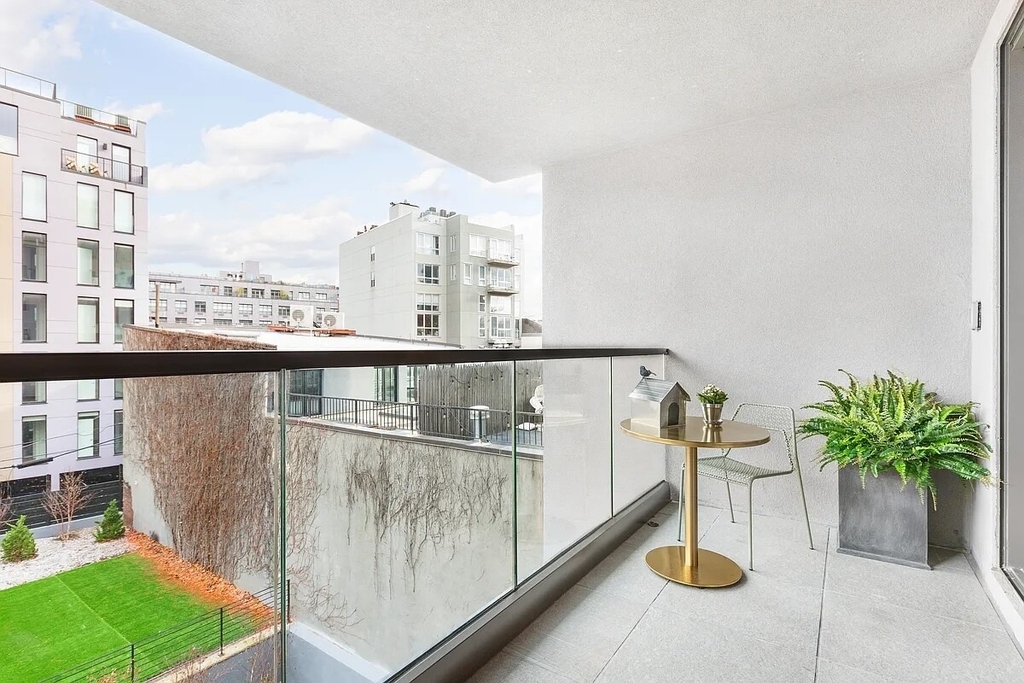 53 Grand Street - Photo 12