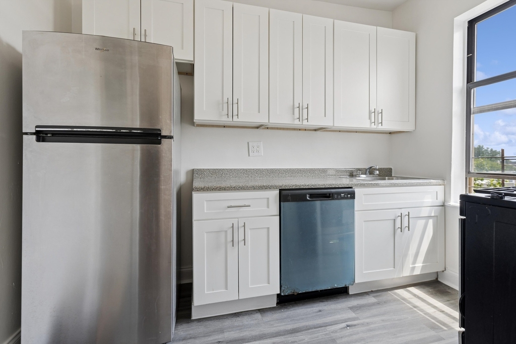 48-55 46th Street - Photo 4