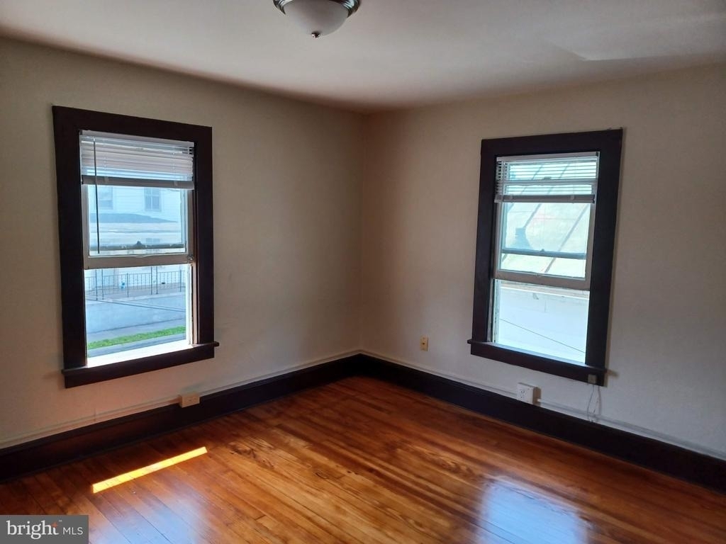 1001 S Cameron Street - Photo 7