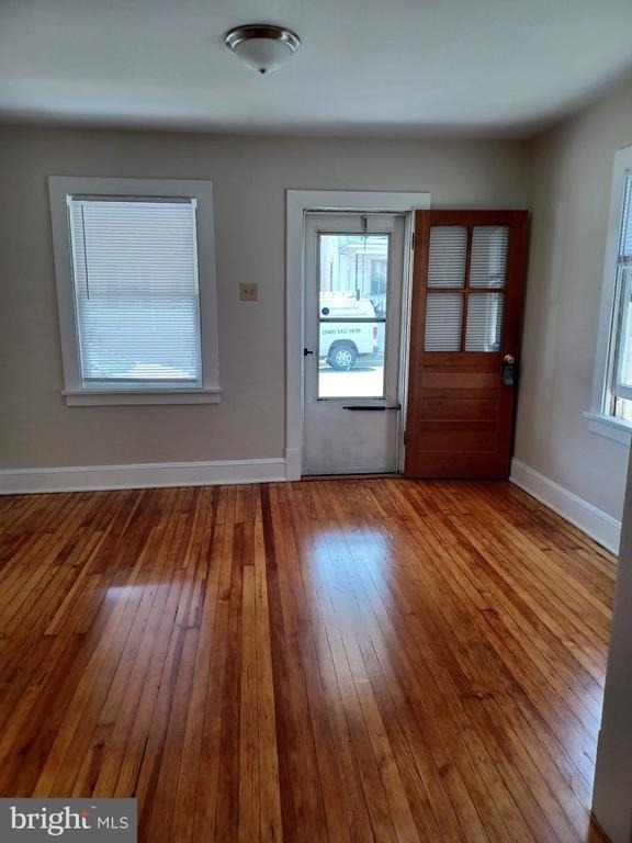 1001 S Cameron Street - Photo 2