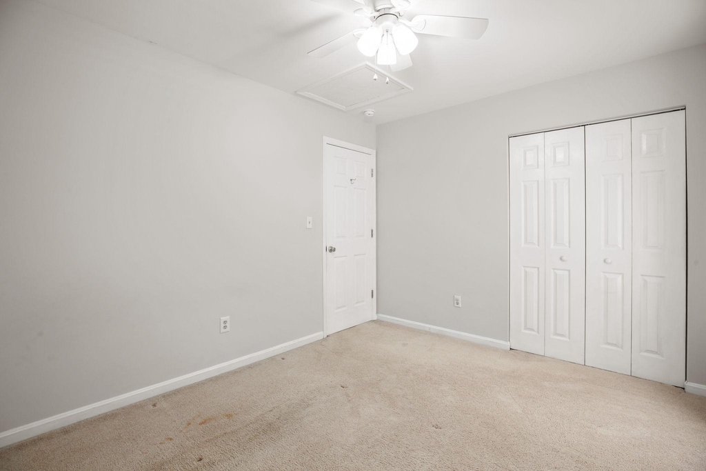 10205 N Hampton Lane - Photo 34