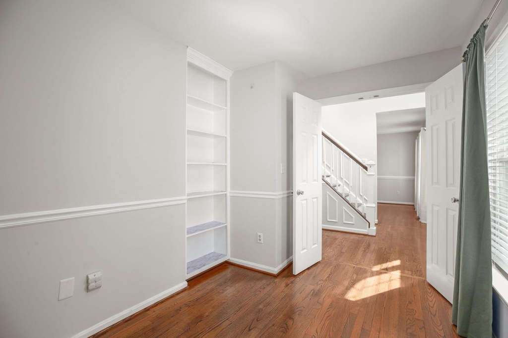 10205 N Hampton Lane - Photo 16