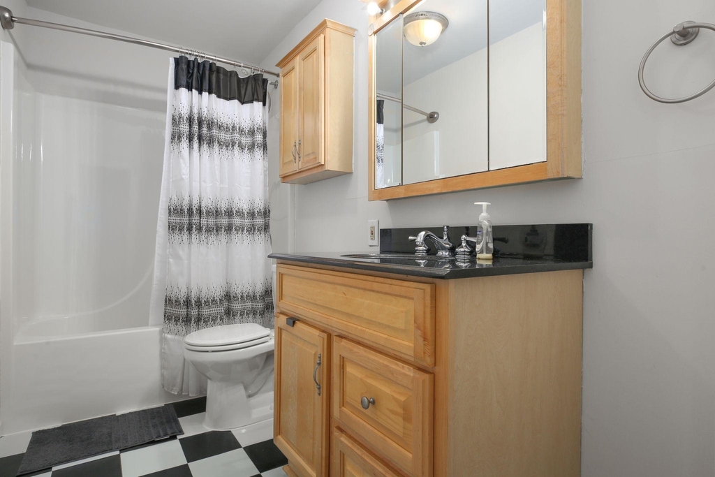 10205 N Hampton Lane - Photo 43