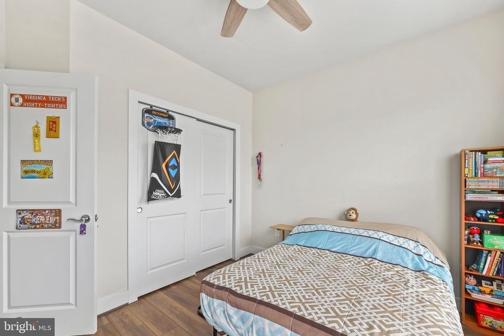 1680 Dunnington Place - Photo 32