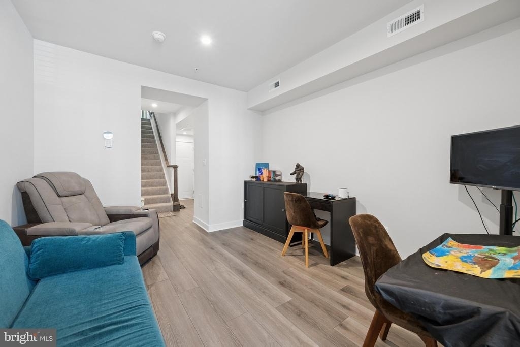 42587 Pitlochry Drive - Photo 5