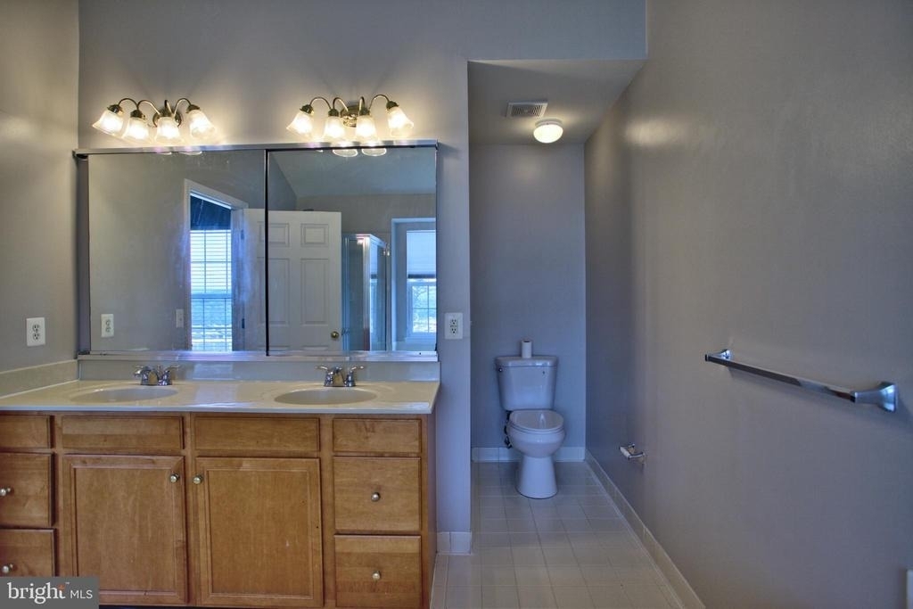 19763 Estancia Terrace - Photo 15