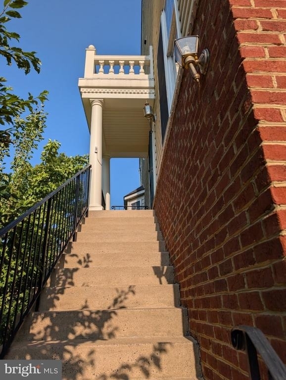 22611 Welborne Manor Square - Photo 2