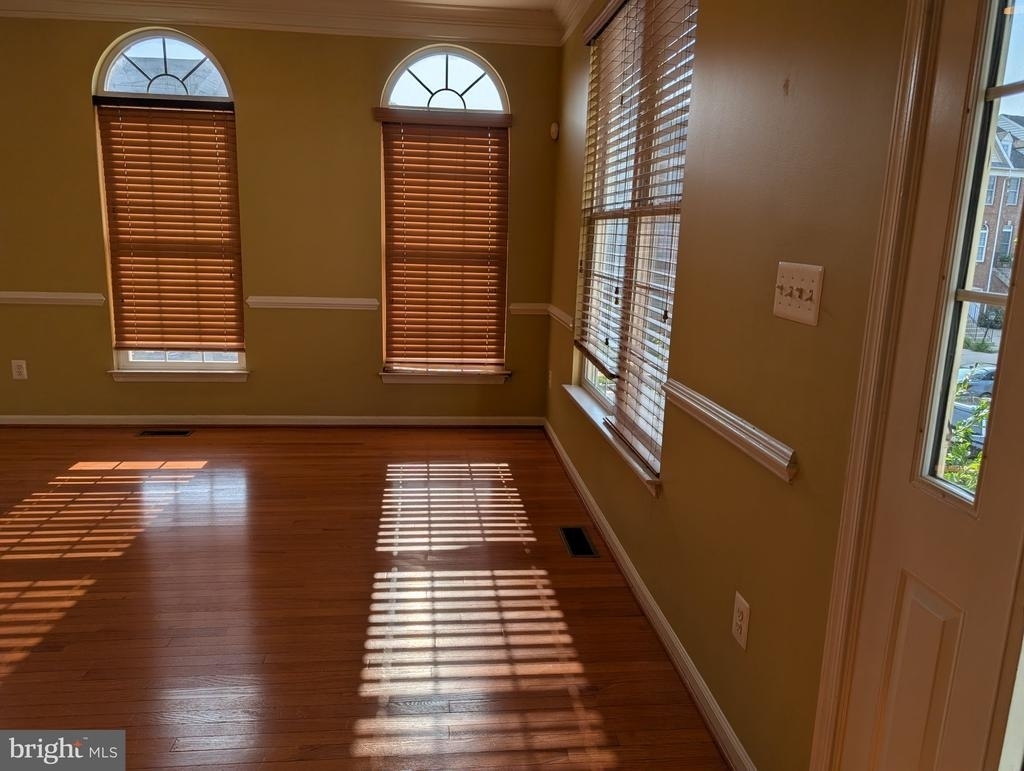 22611 Welborne Manor Square - Photo 4